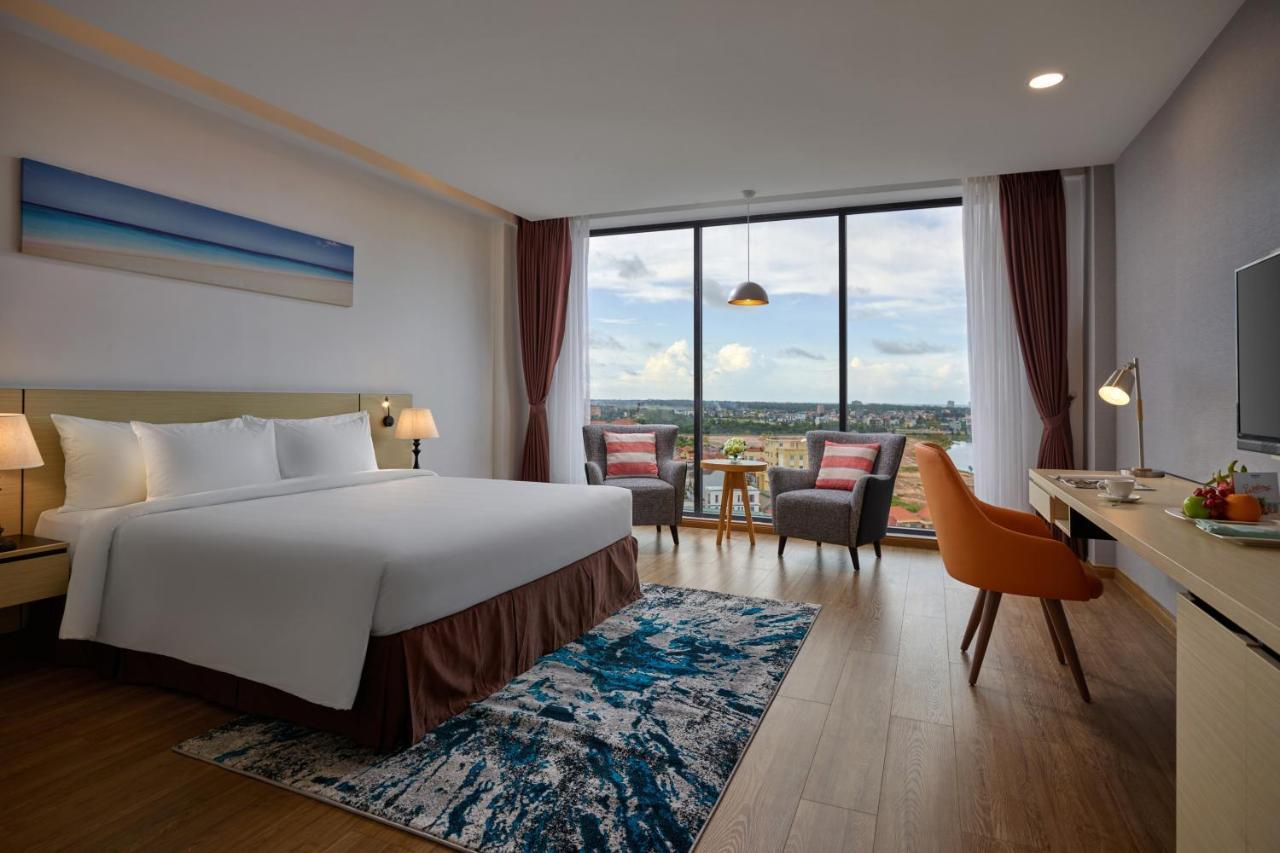 Hotel Khach San Sam Quang Binh Dong Hoi Zewnętrze zdjęcie