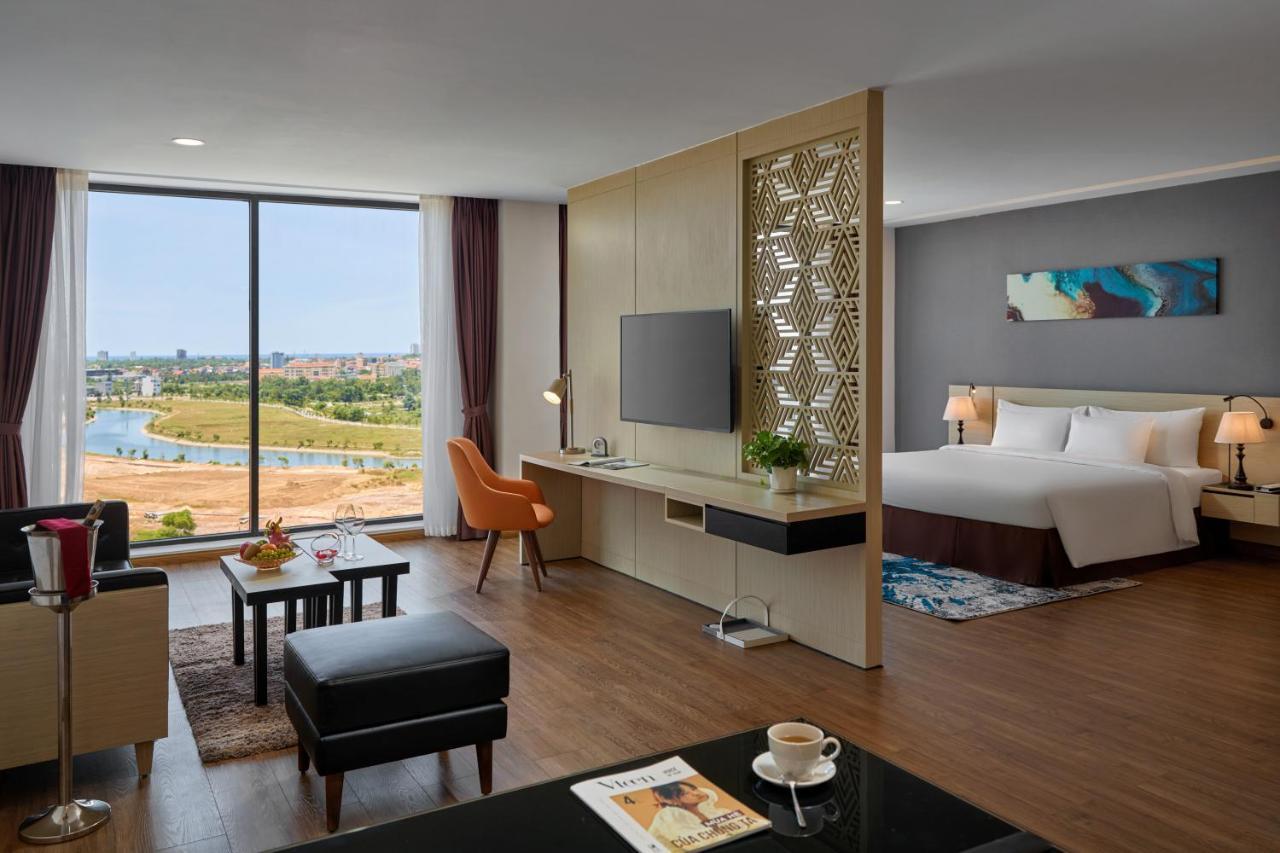 Hotel Khach San Sam Quang Binh Dong Hoi Zewnętrze zdjęcie