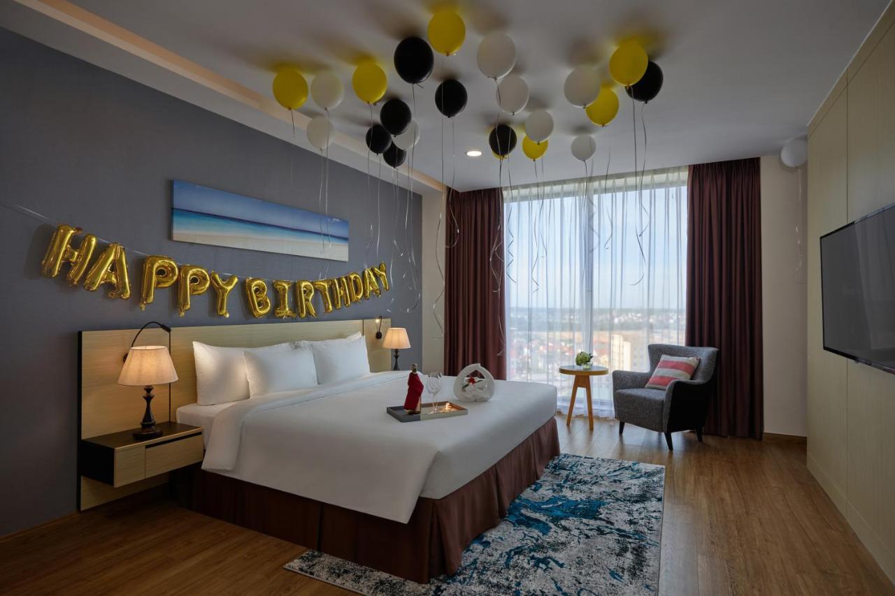 Hotel Khach San Sam Quang Binh Dong Hoi Zewnętrze zdjęcie