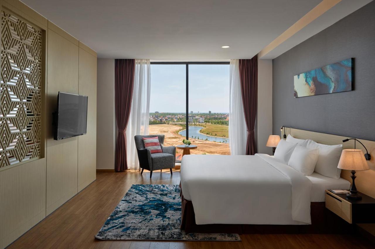 Hotel Khach San Sam Quang Binh Dong Hoi Zewnętrze zdjęcie