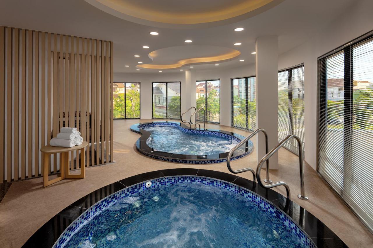 Hotel Khach San Sam Quang Binh Dong Hoi Zewnętrze zdjęcie